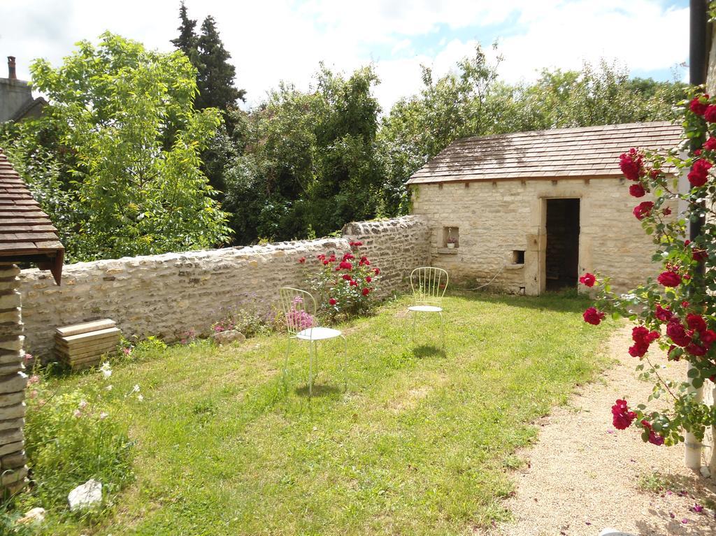 Le Haut De Collonge Vila Saint-Boil Exterior foto
